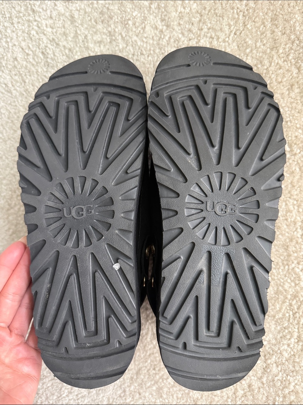 UGG Women's Black Backstrap Clog Mules - Picture 5 of 11